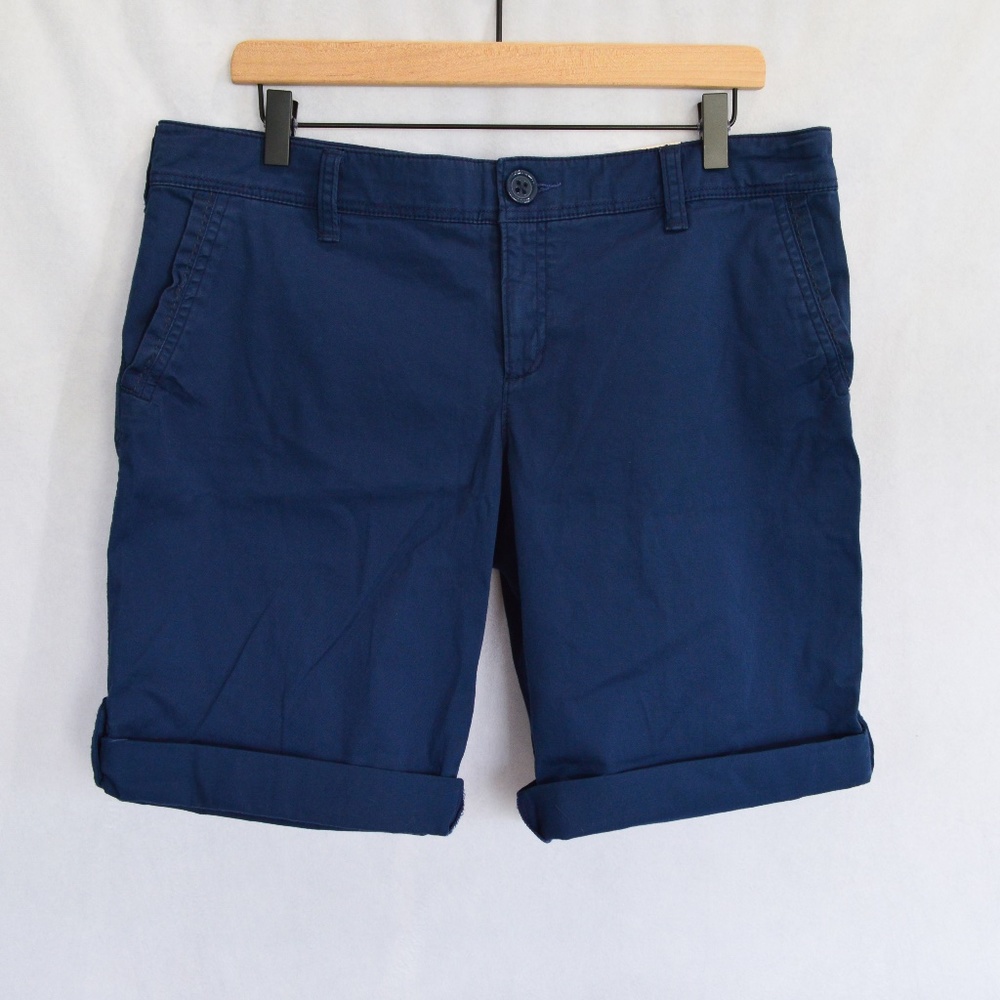 American Eagle Bermuda Shorts